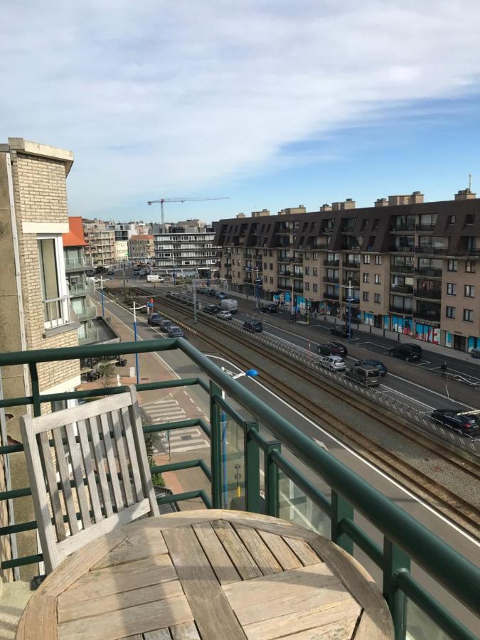 Appt Pablo Met Prive-Garage, Vlakbij Zee, In Koksijde-Bad 아파트 외부 사진