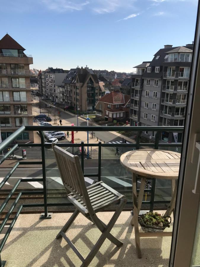 Appt Pablo Met Prive-Garage, Vlakbij Zee, In Koksijde-Bad 아파트 외부 사진